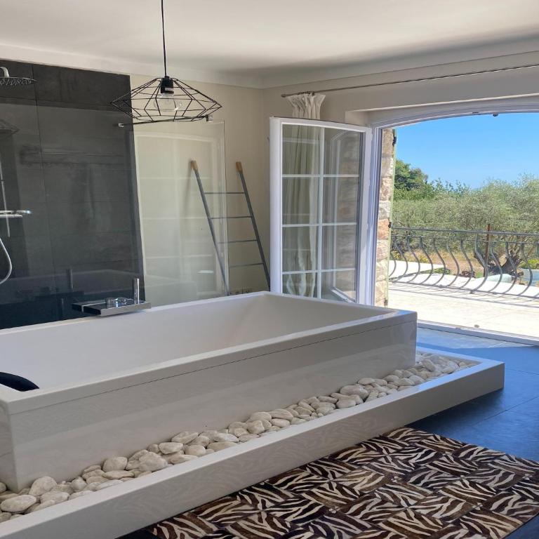 Villa in Grasse with Private Pool - Villa 4 Chambres - 37