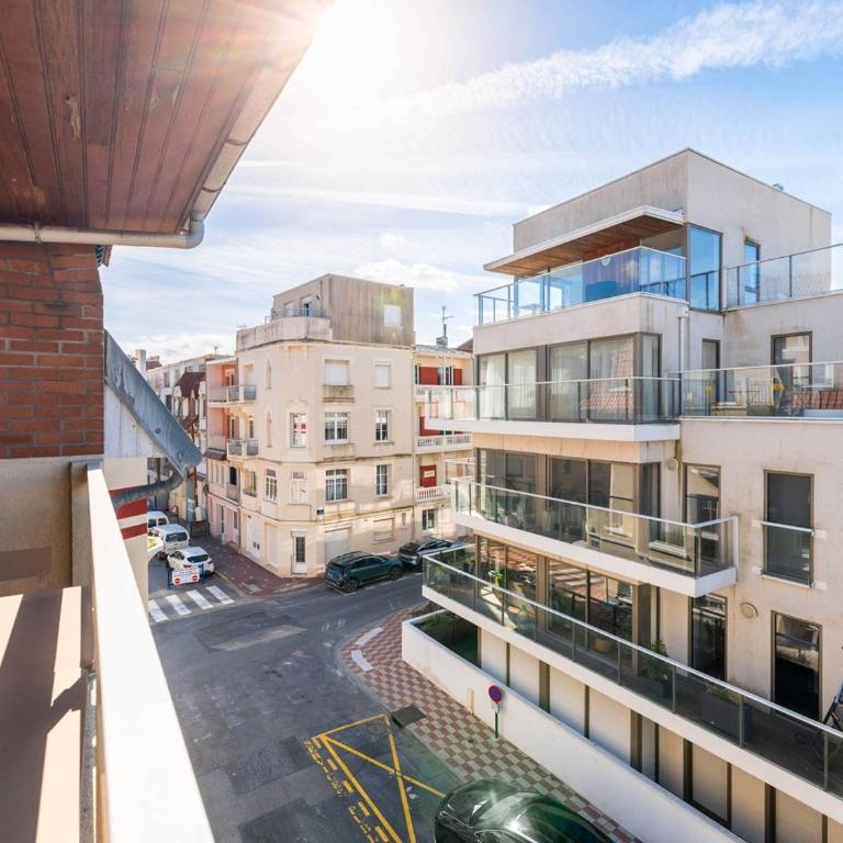 Appartement central avec balcon - 4 pers. - FR-1-821-58 - Monolocale - 11