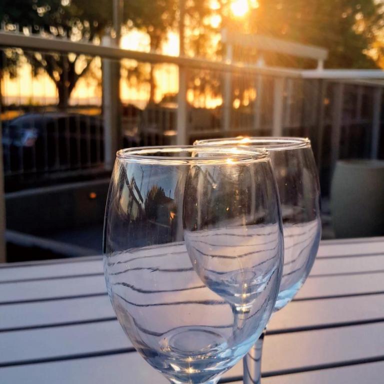 Apt 2 Frente al Río con garage propio - Apartamento de 3 dormitorios - 1