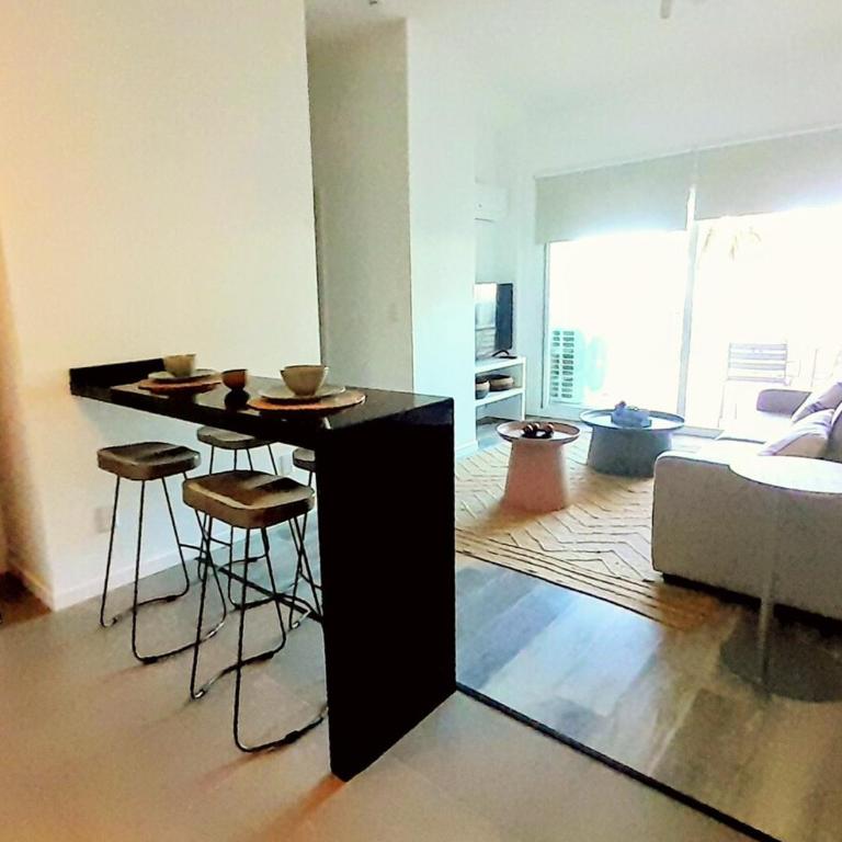 Apt 2 Frente al Río con garaje propio - Three-Bedroom Apartment - 6
