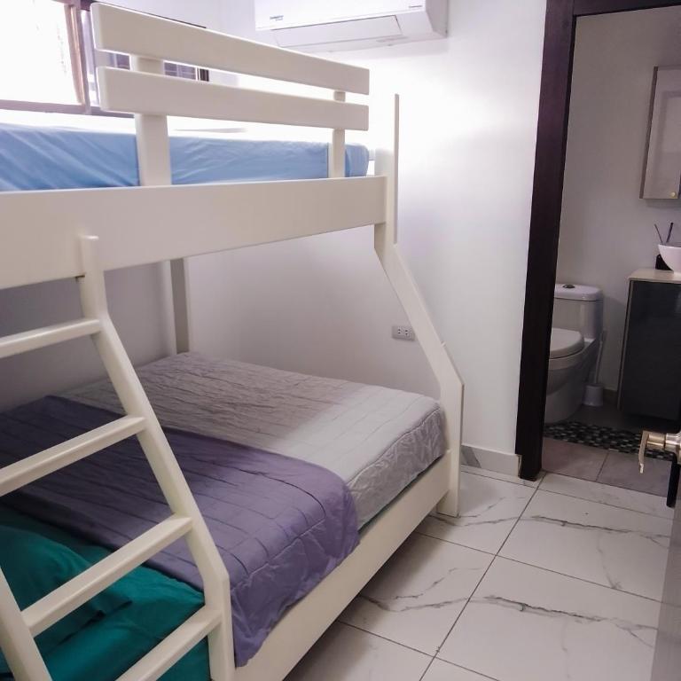 Kennedy Suite acogedora, cerca de la Clínica y Centros Comerciales - Guayaquil - - Apartment - 11