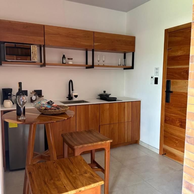 Roys Suites Galapagos - Habitación Doble con balcón - 8