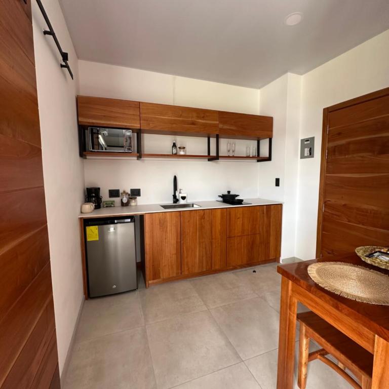 Roys Suites Galapagos - Habitación Doble con balcón - 9