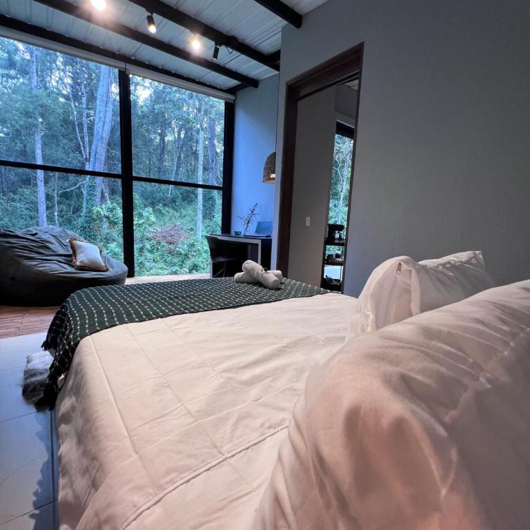 Apartaestudio con balcón y vista a la montaña cerca del aerouerto - Apartamento de 2 dormitorios - 35
