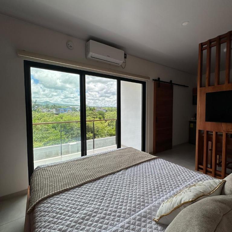 Roys Suites Galapagos - Habitación Doble con balcón - 7