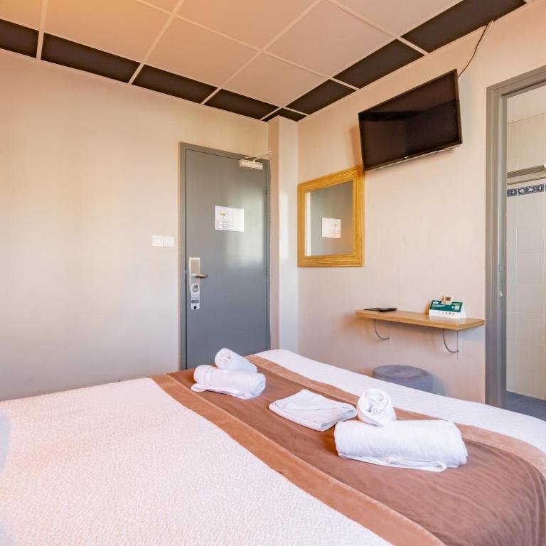 Logis Mar I Sol - Hôtel Restaurant en bord de Mer - Standard Double Room with Court View - 2