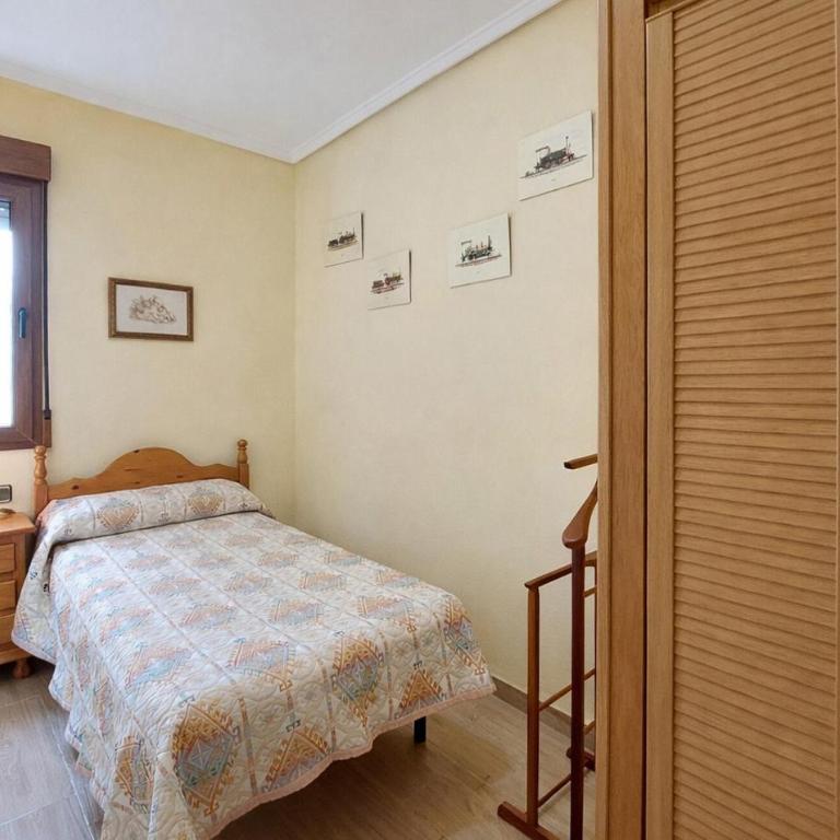 3 Bedroom Beautiful Apartment In Gandía - Apartamento de 3 dormitorios - 13