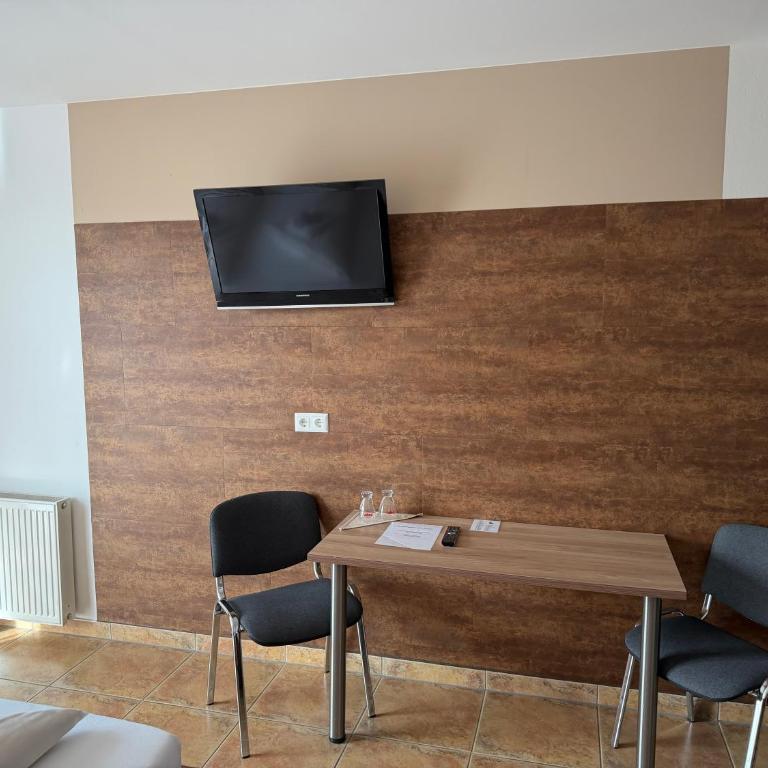 Frühstückspension Wernberg - Dreibettzimmer - 5