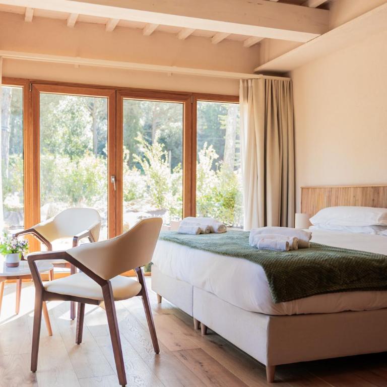 Valle Benedetta Retreat Center - Deluxe Double or Twin Room with Garden View - 1