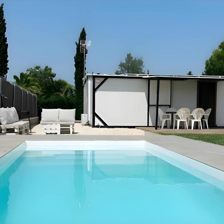Casa Privada con Jardin Barbacoa y Piscina privada solo familias - Apartamento - 3