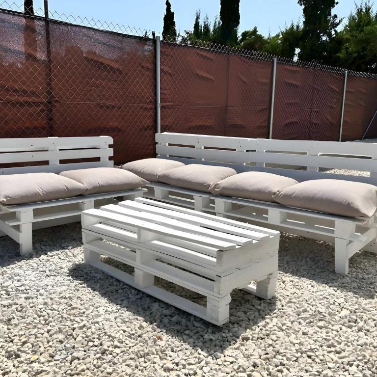 Casa Privada con Jardin Barbacoa y Piscina privada solo familias - Apartamento - 9