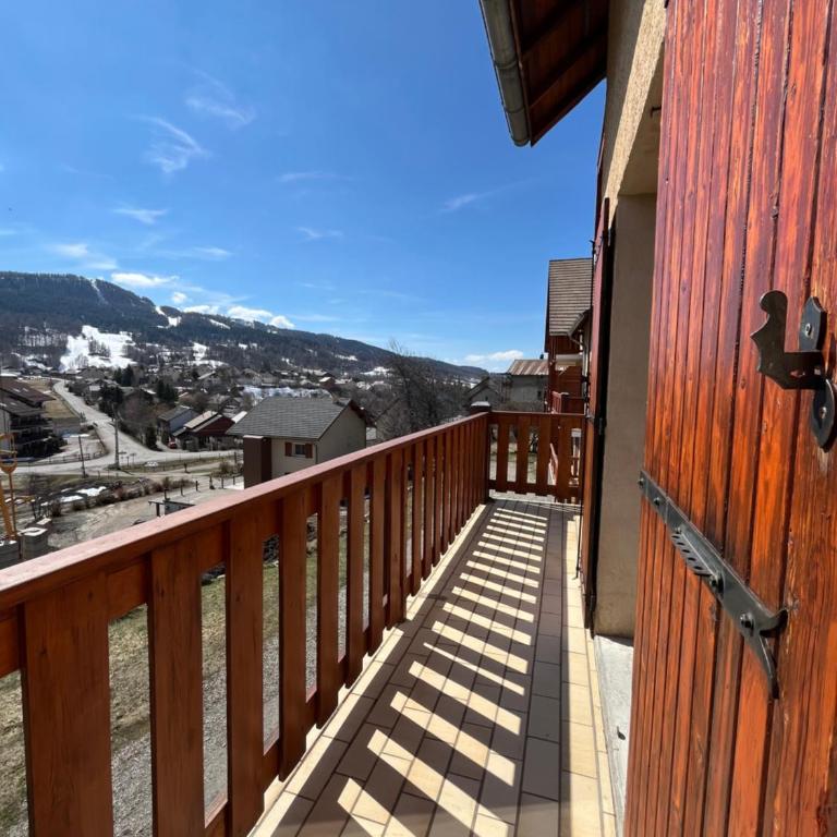 T2 terrasse plein sud Vue montagne Parking - Appartement 1 Chambre - 18