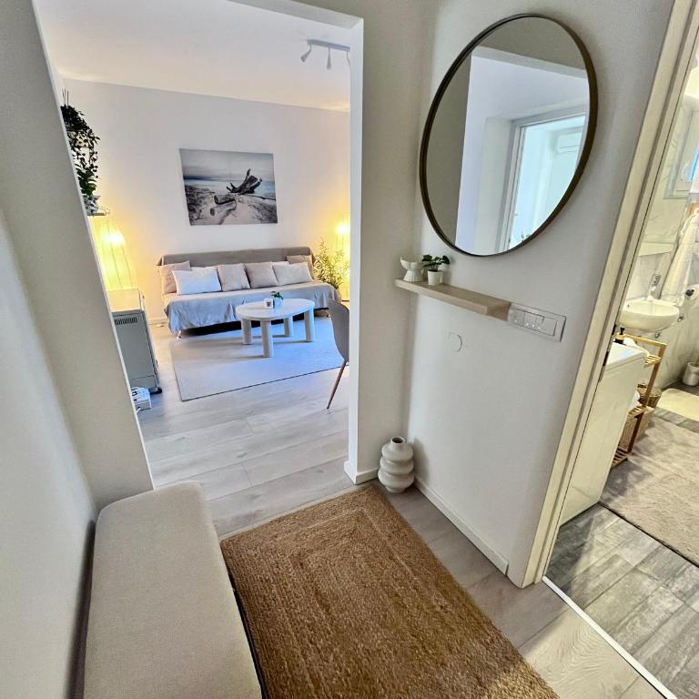 Serenity apartment Belgrade - One-Bedroom Apartment - 3