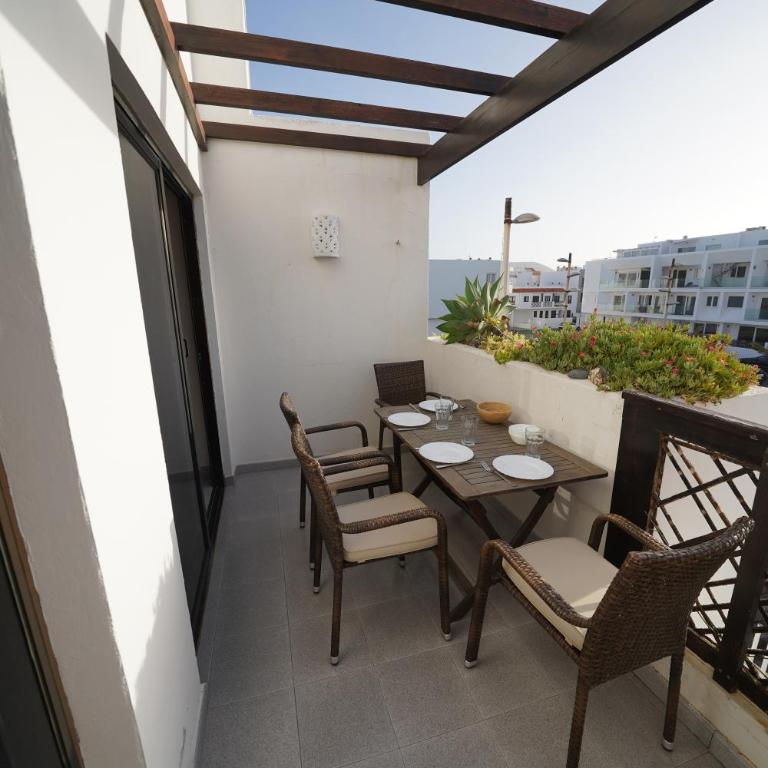 Apartment Flat Piatto Wohnung Marianne Corralejo - Two-Bedroom Apartment with Balcony - 16