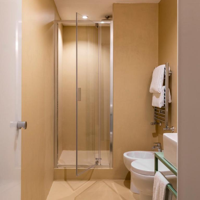 Moderno Hotel Roma - Adults Only - Suite con Vasca Idromassaggio - 3