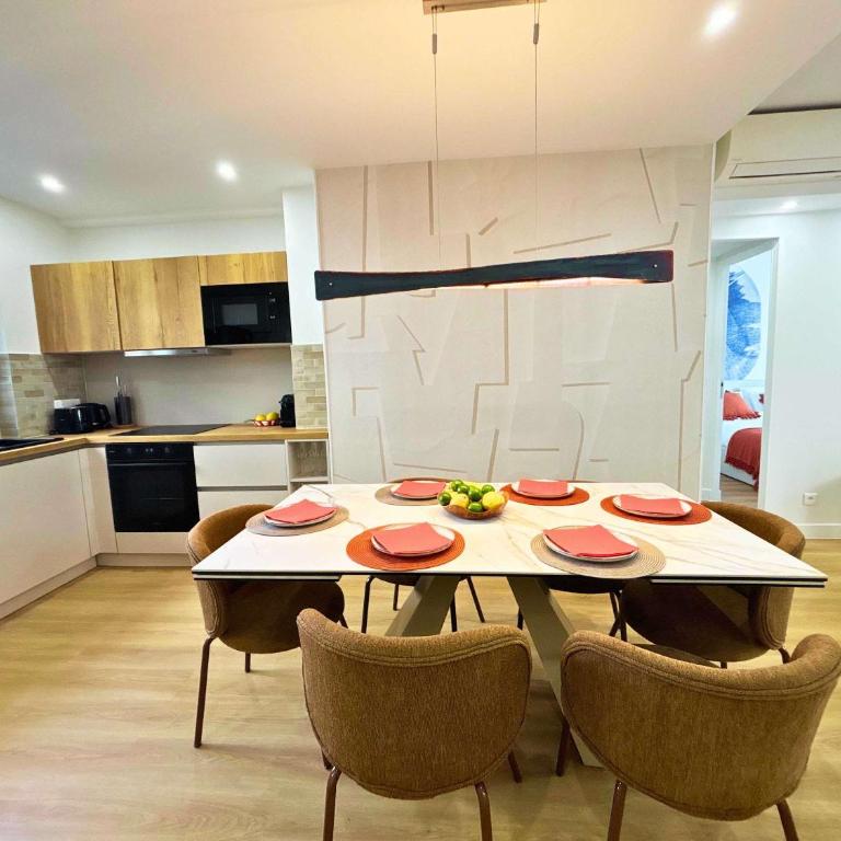 Barbara Apartment by the beach 2Bed 2Baths - Apartment - 6