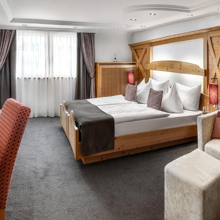 Hotel Alpenroyal - The Leading Hotels of the World - Camera Matrimoniale Deluxe - 2