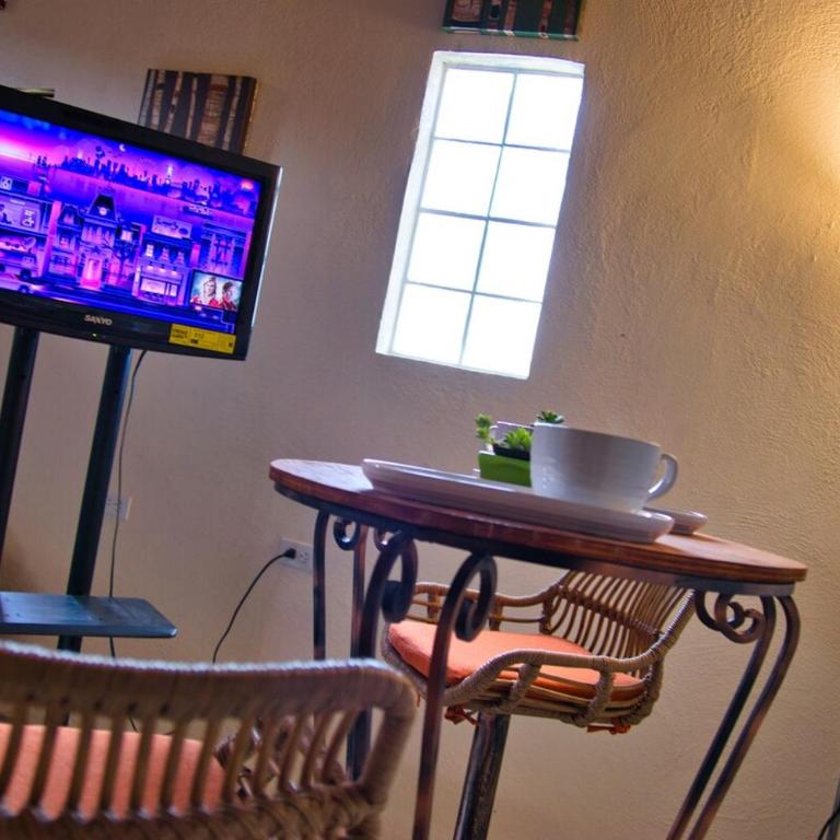 Loft studio with views of downtown Tijuana - One-Bedroom Apartment - 6