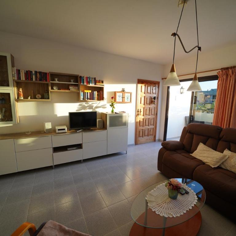Apartment Flat Piatto Wohnung Marianne Corralejo - Two-Bedroom Apartment with Balcony - 13
