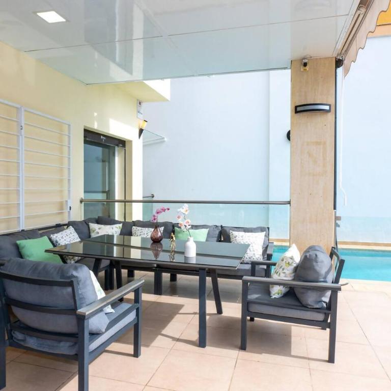 August Villa Málaga. Relax Playa Piscina Coworking - Villa con piscina privada - 3