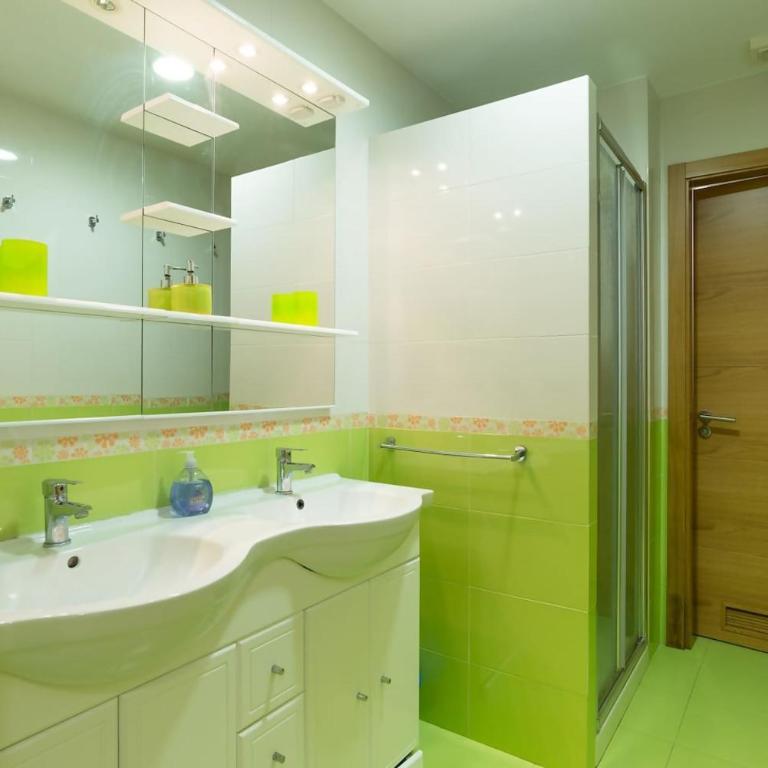 Vivienda amplia y cómoda hasta 10 huéspedes. - Apartamento - 46