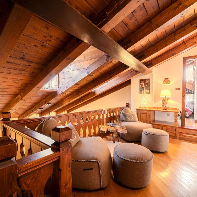 Relax e panorama a Cortina, accogliente appartamento a Pecol - Appartement en Duplex - 1