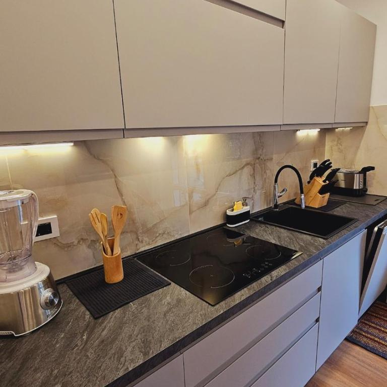 Little Paradise - Arona - 2 minuti dal lago - Appartamento con 2 Camere da Letto - 16
