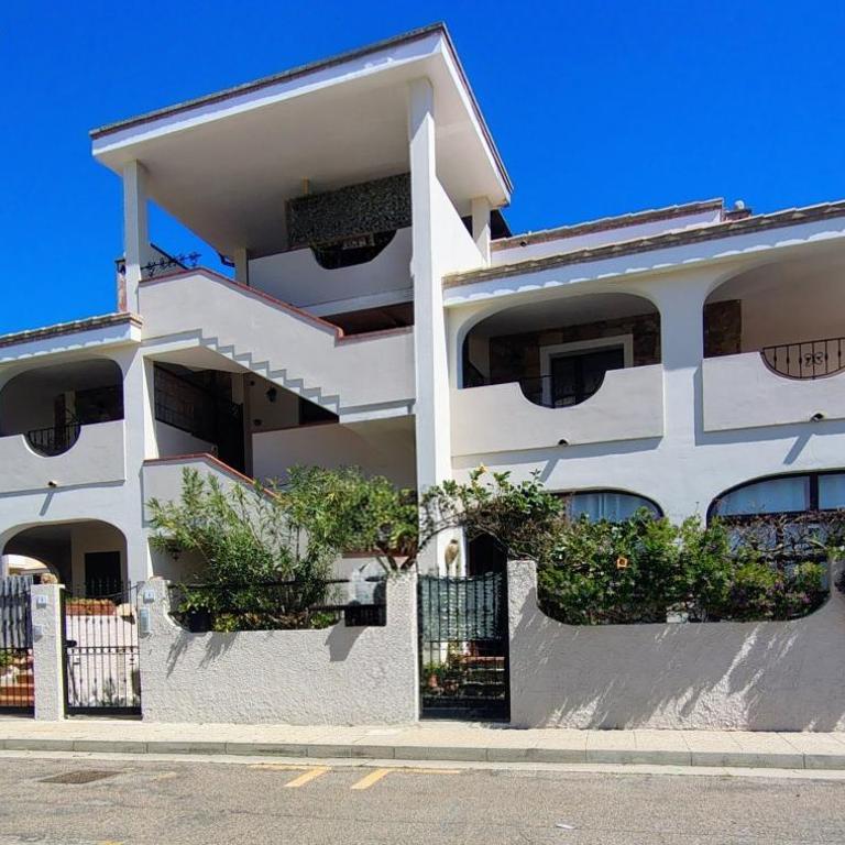 Appartamenti Il Glicine Villasimius - Two-Bedroom Apartment - 1