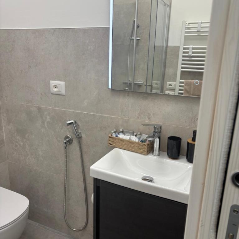 Appartamento casa Adry - Appartamento con 1 Camera da Letto - 23