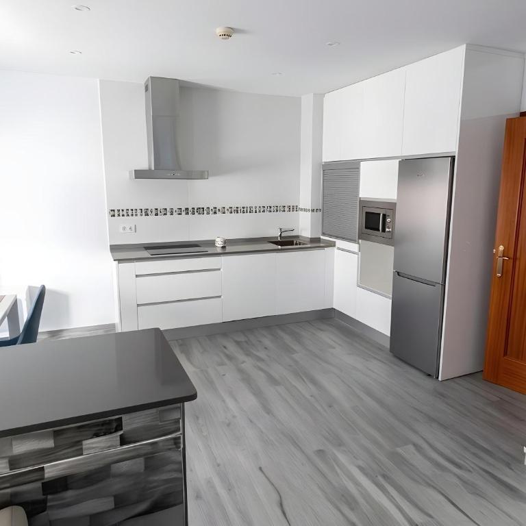 Apartamentos Zona centrica Conil solo alquilamos a parejas y familias - Apartamento - 6