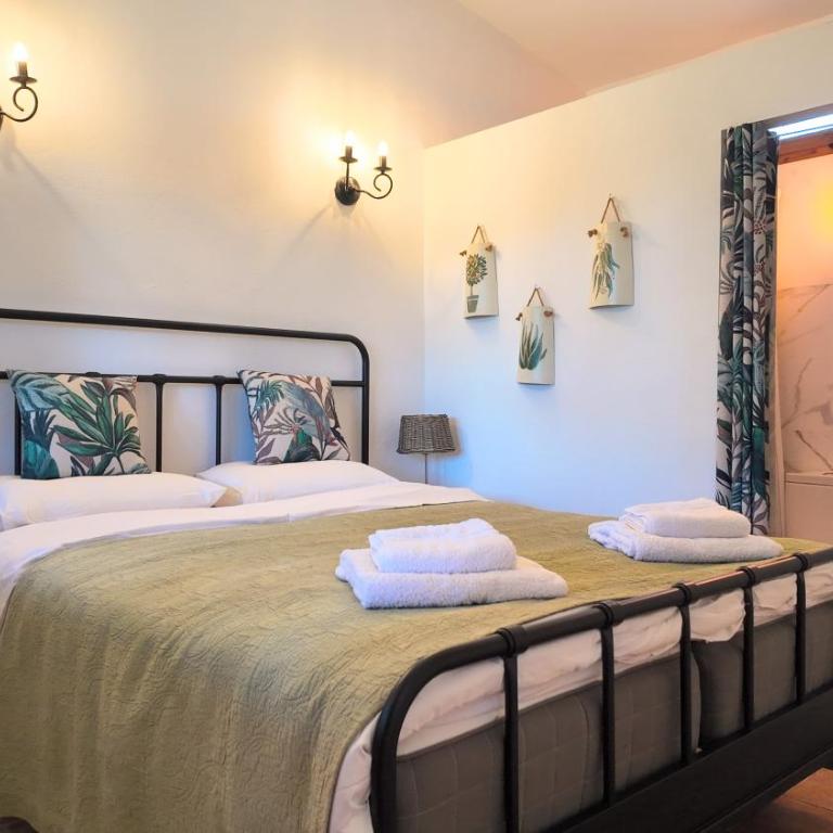 Casa La Alegria 37 - Habitación Doble con vistas al jardín - 1