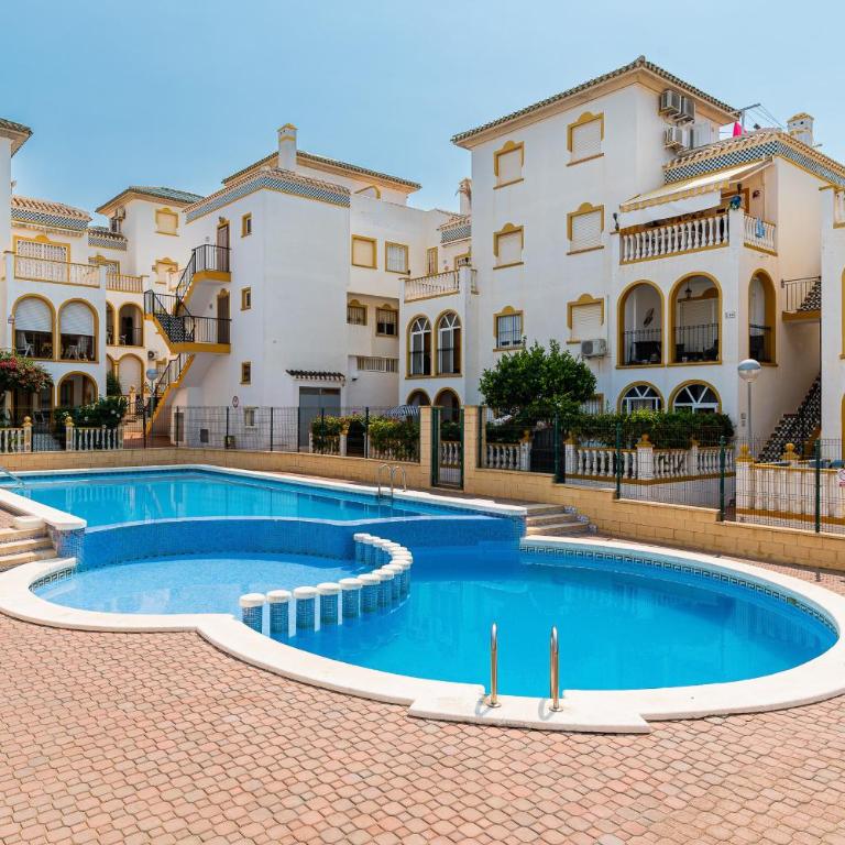 Sunny Molino Retreat with Pool & Terrace - Apartamento con terraza - 1