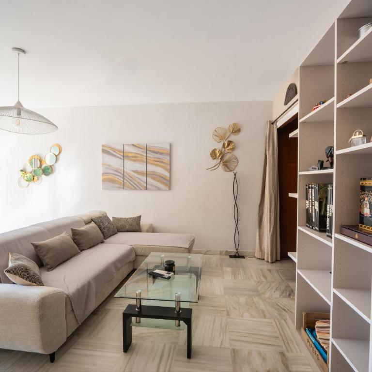 Chateau de la Mer - Appartement 2 Chambres avec Terrasse, Climatisation, Parking Prive Securise - A 100m des plages - Appartement 2 Chambres avec Terrasse - 8