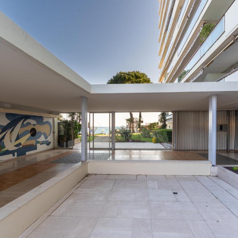 Chateau de la Mer - Appartement 2 Chambres avec Terrasse, Climatisation, Parking Prive Securise - A 100m des plages - Appartement 2 Chambres avec Terrasse - 16