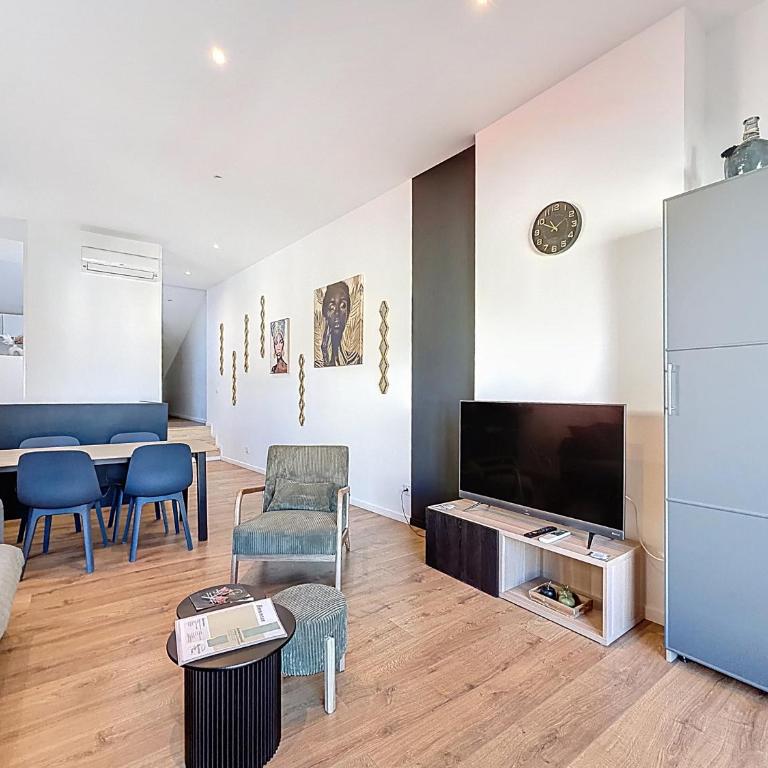 Tour d'Auvergne - Appartements en plein centre ville, proche de la cathédrale et de la place de Jaude - Appartement en Duplex - 6