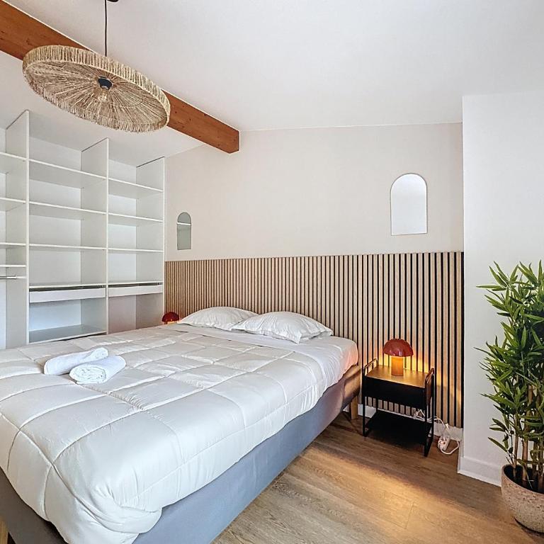 Tour d'Auvergne - Appartements en plein centre ville, proche de la cathédrale et de la place de Jaude - Appartement 1 Chambre - 8