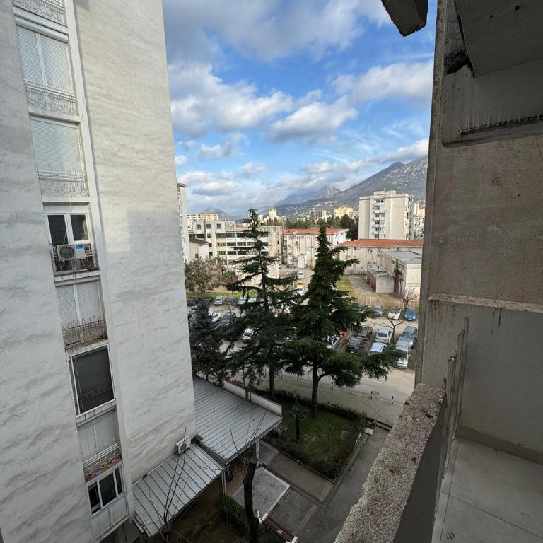 The Urban Oasis - One-Bedroom Apartment - 7