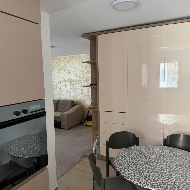 The Urban Oasis - One-Bedroom Apartment - 10