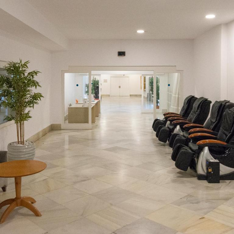 Las Palmeras - Beachfront Studio with Balcony in Central Fuengirola - Apartamento de 1 dormitorio - 19