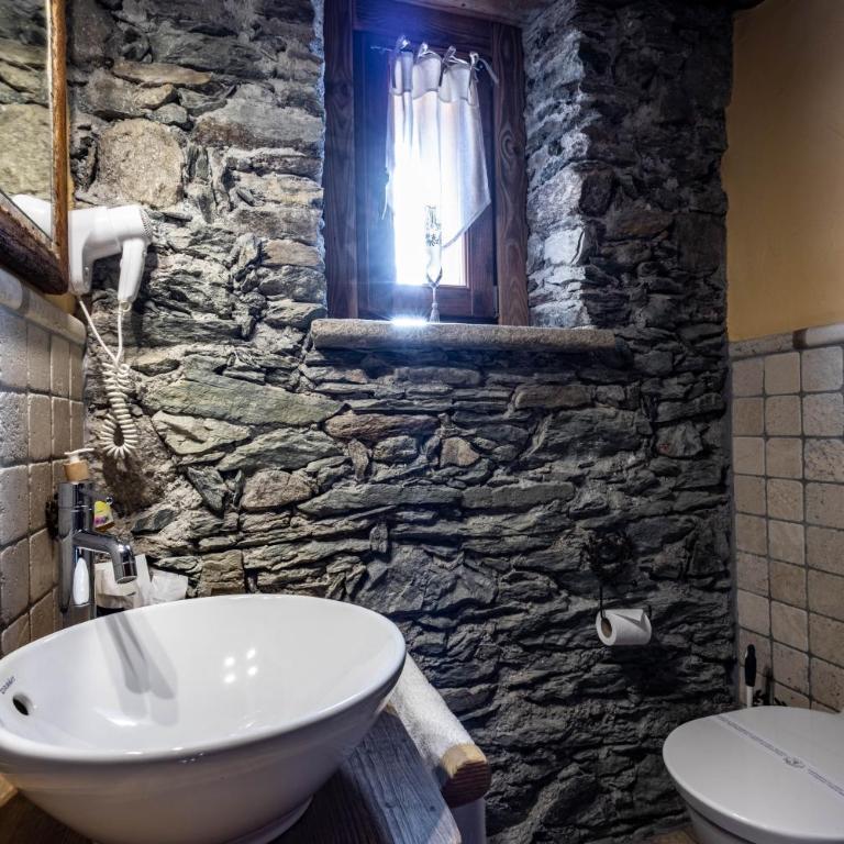 La Luge D'Antan Maison d'Hôtes & SPA - Camera Matrimoniale con Balcone - 6