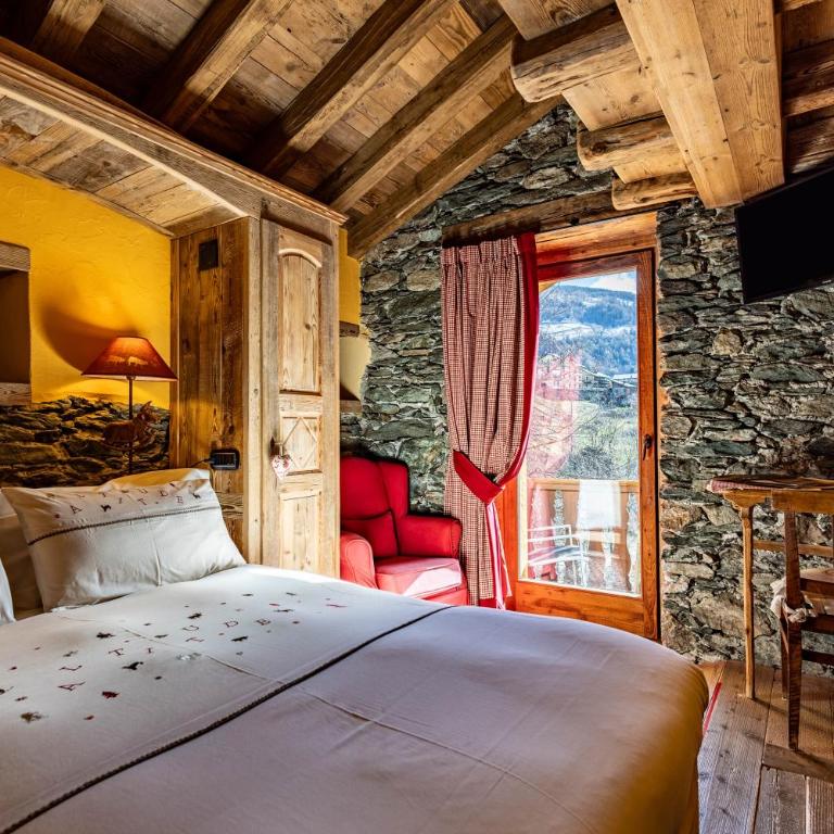 La Luge D'Antan Maison d'Hôtes & SPA - Camera Matrimoniale con Balcone - 5