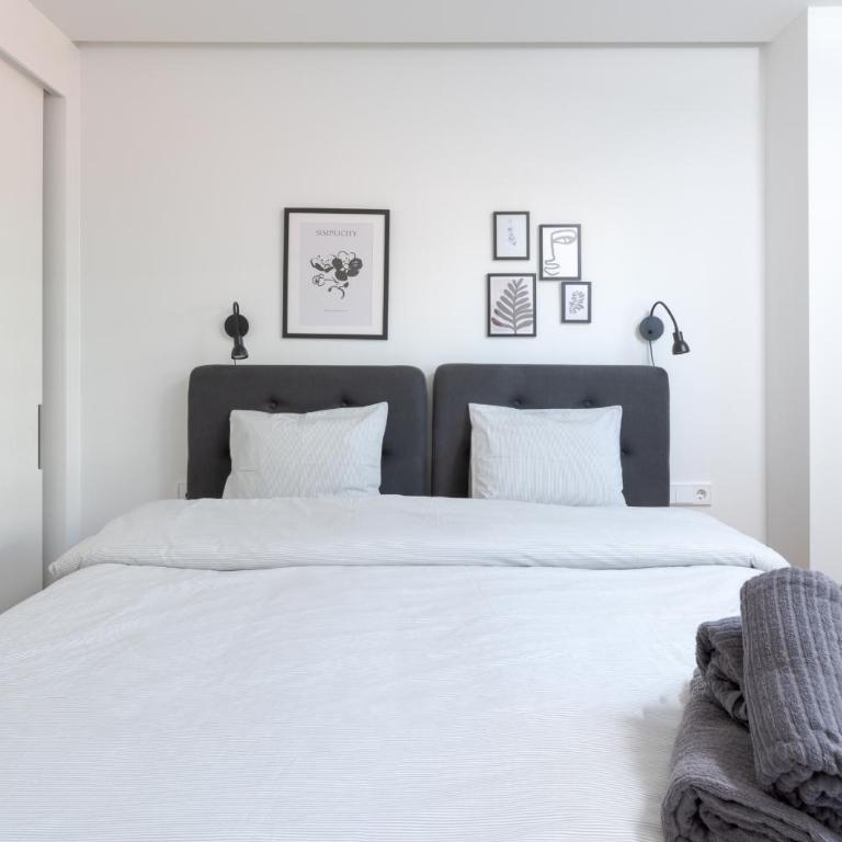 Paula Lemac - Stylish El Higueron Apartment with Sea Views, Spacious Terrace & Comfort - Apartamento con vistas al mar - 18