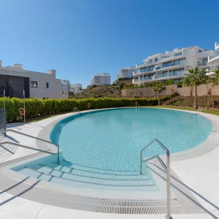 Paula Lemac - Stylish El Higueron Apartment with Sea Views, Spacious Terrace & Comfort - Apartamento con vistas al mar - 24