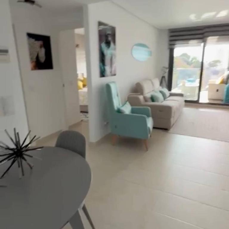 Apartamento premium con garaje y gran terraza - Two-Bedroom Apartment - 8