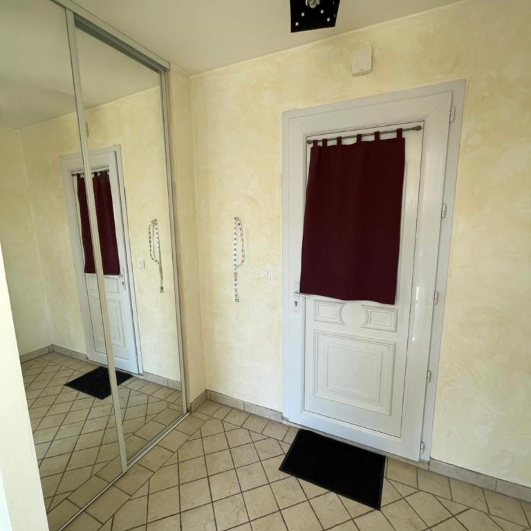 Maison de Vacances Au Pied du Mont Ventoux - Maison 3 Chambres - 9