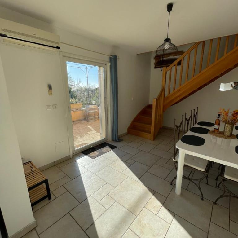 Maison de Vacances Au Pied du Mont Ventoux - Maison 3 Chambres - 37