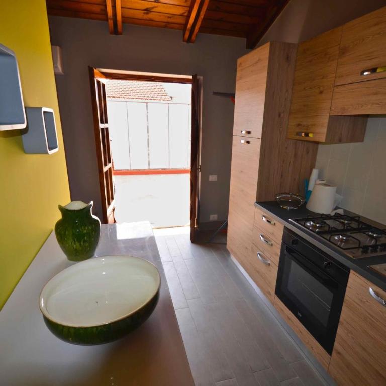 Villa La Timpa - antica e maestosa villa con jacuzzi privata con una meravigliosa vista sull'Etna e sul mare - Villa Deluxe - 31