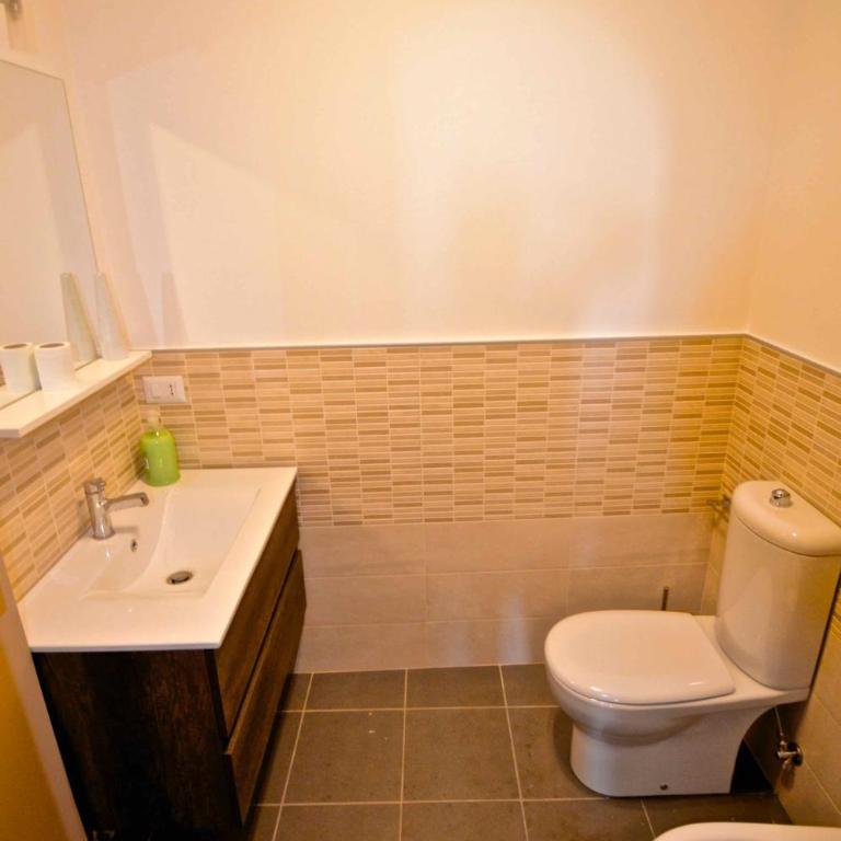 Villa La Timpa - antica e maestosa villa con jacuzzi privata con una meravigliosa vista sull'Etna e sul mare - Villa Deluxe - 40