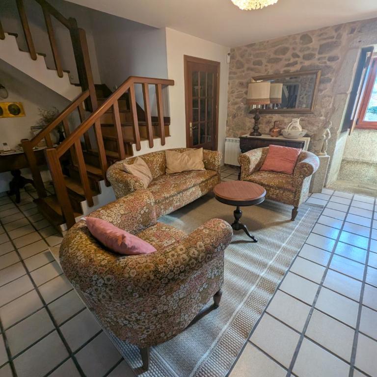CASA DO SANTO - Three-Bedroom House - 15