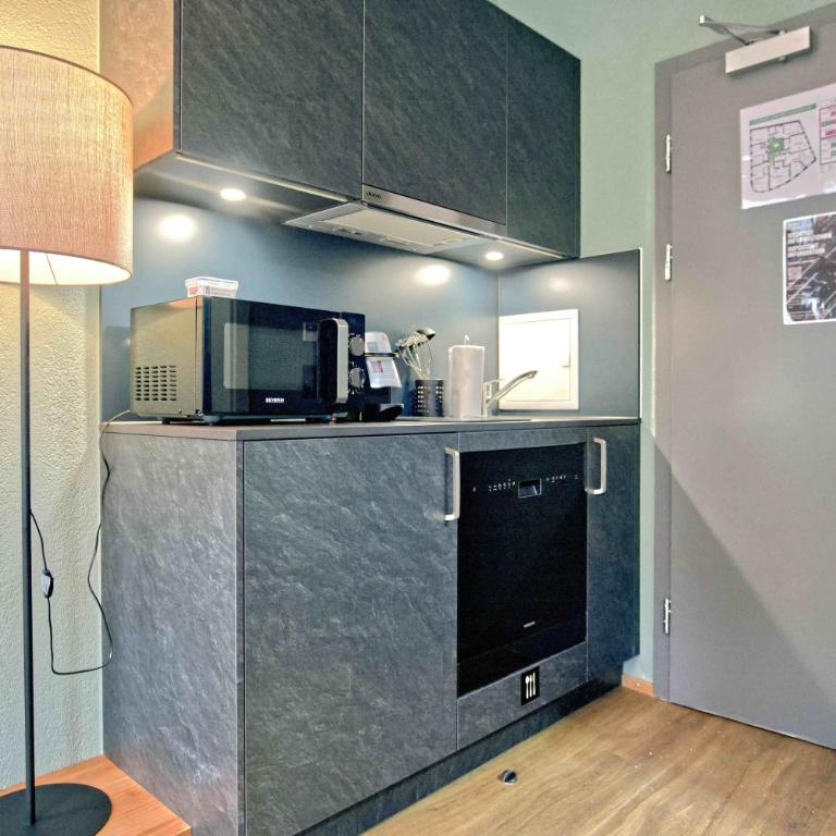 BANK House Studio M 102 - GRIWA RENT - Appartamento Monolocale con 1 Letto Matrimoniale - 3